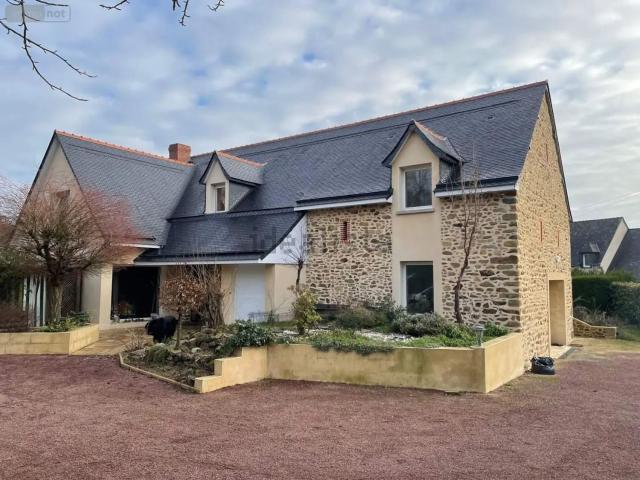 Maison vente à Saint Baudelle, Saint-Baudelle