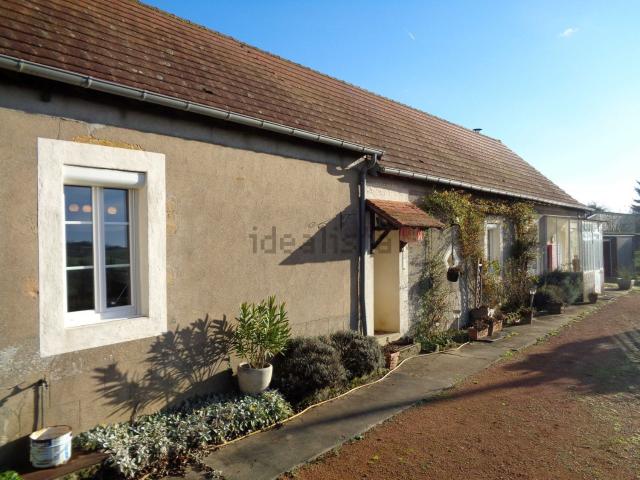 Maison vente à Saint-Benin-d'Azy, Nièvre