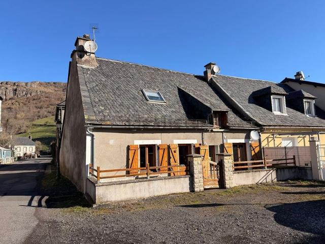 Maison vente à Regheat, Saint-Bonnet-de-Condat
