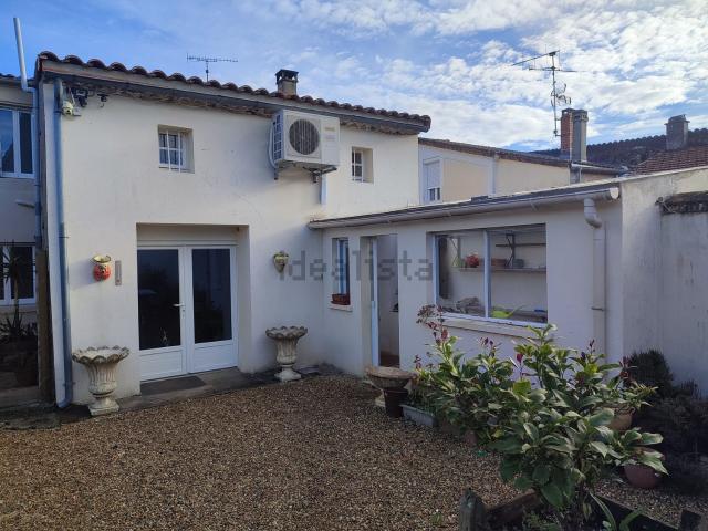 Maison vente à Chez Gortais, Saint-Bonnet-sur-Gironde
