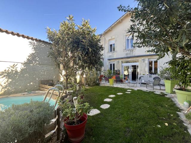 Maison vente à Les Mullons, Saint-Brice