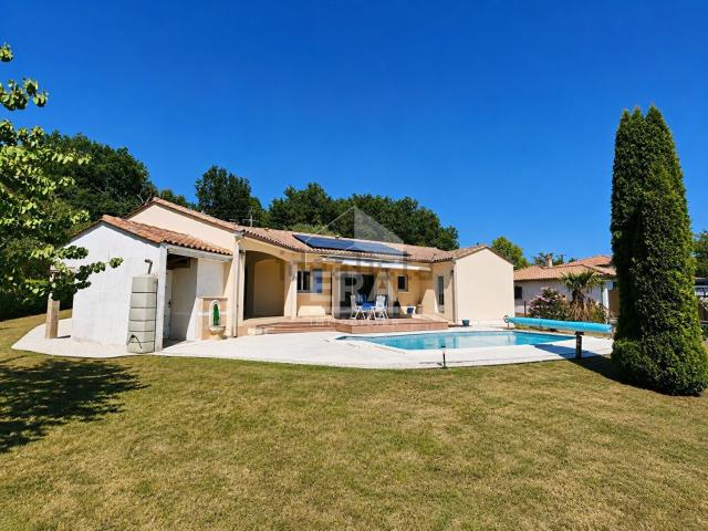 Maison vente à La Petite Roche, Saint-Brice