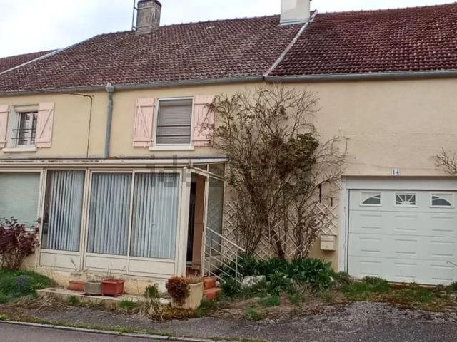 Maison vente à Saint-Broingt-le-Bois, Haute-Marne
