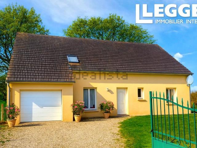 Maison vente à Le Village du Haut Fay, Saint-Calais-du-Désert