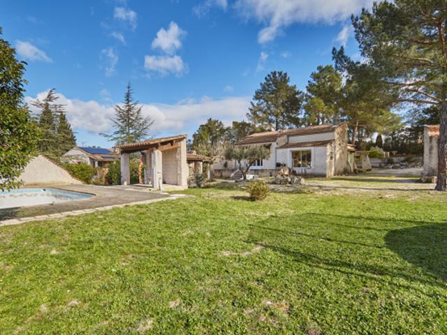 Maison vente à Aix-en-Provence, Saint-cannat