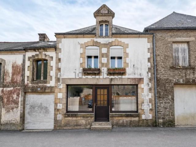 Maison vente à Kerfougeau, Saint-Caradec-Trégomel
