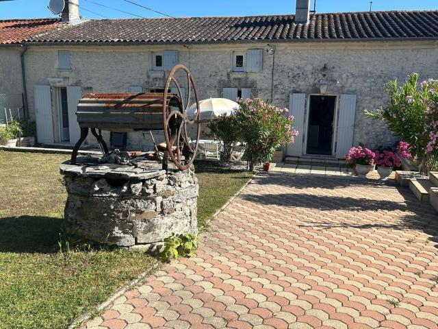 Maison vente à La Rente, Saint-Ciers-du-Taillon