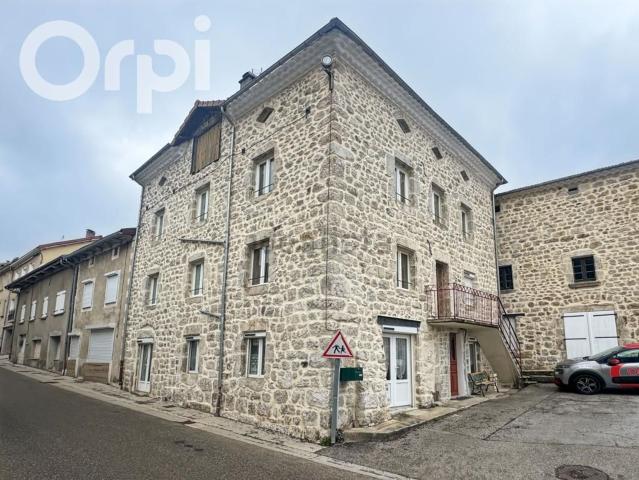 Maison vente à Saint-Cirgues-en-Montagne, Ardèche
