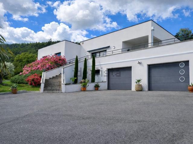 Maison vente à Combes, Saint-Clair