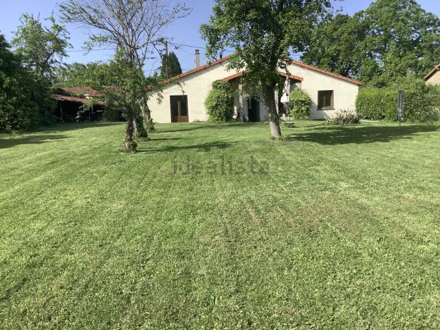 Maison vente à Saint-Claud, Charente
