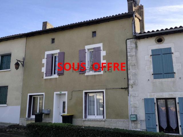 Maison vente à Saint-Claud, Charente