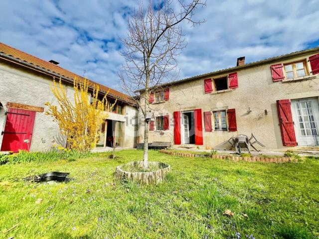 Maison vente à Régnat, Saint-Clément-de-Régnat