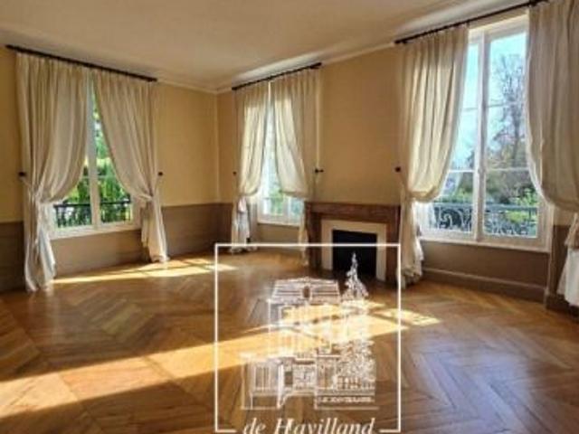 Maison location à Nanterre, Saint-cloud