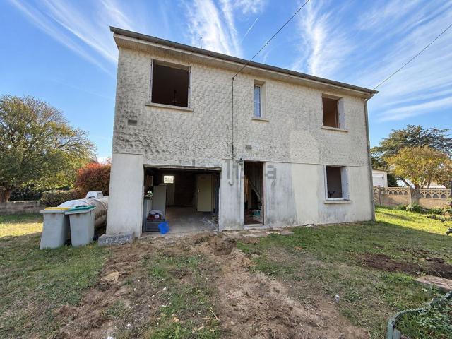 Maison vente à Le Champ Lévrier, Saint-Coulomb