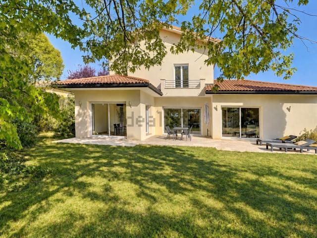 Maison vente à Saint-Cyr-au-Mont-d'Or, Rhône