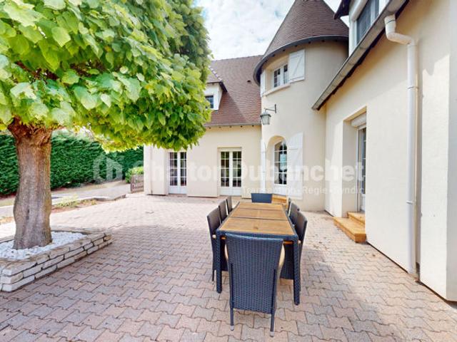 Maison vente à Saint-cyr-de-favières, La Planche