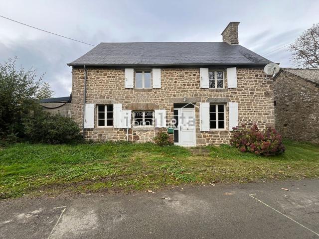 Maison vente à La Ruaudière, Saint-Cyr-du-Bailleul