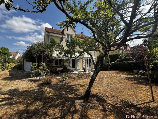 Maison vente à Clos du Bourg, Saint-Cyr-en-Val