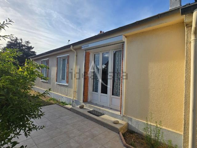 Maison vente à Saint-Denis-de-l'Hôtel, Loiret
