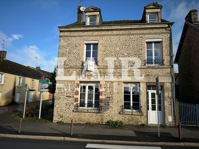 Maison vente à La Petite Cour, Saint-Denis-sur-Sarthon