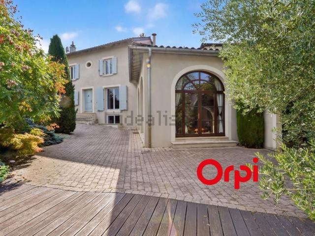 Maison location à Saint-Didier-au-Mont-d'Or, Rhône