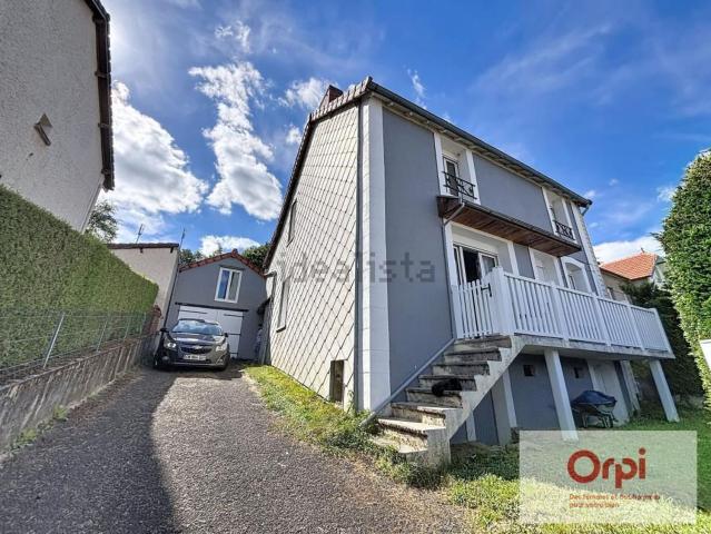 Maison location à Saint-Éloy-les-Mines, Puy-de-Dôme