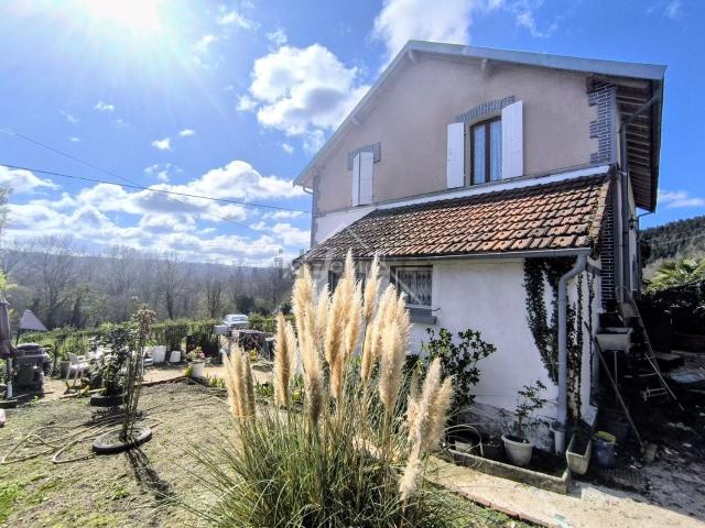 Maison vente à Saint-Éloy-les-Mines, Puy-de-Dôme