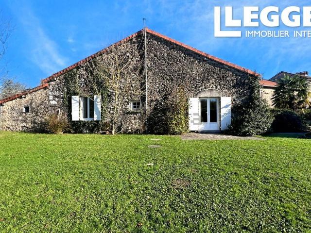 Maison vente à Sur le Grand Étang, Saint-Estèphe