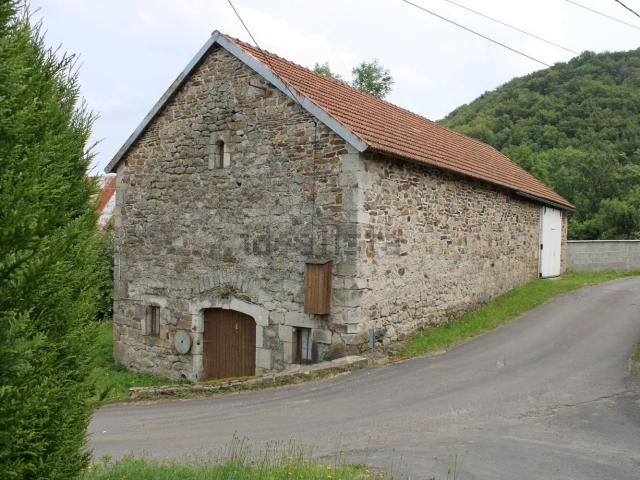 Maison vente à Cheyrange, Saint-Étienne-de-Chomeil