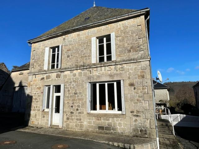 Maison vente à Cheyrange, Saint-Étienne-de-Chomeil