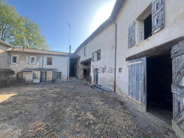 Maison vente à La Tallebarde, Saint-Étienne-des-Oullières