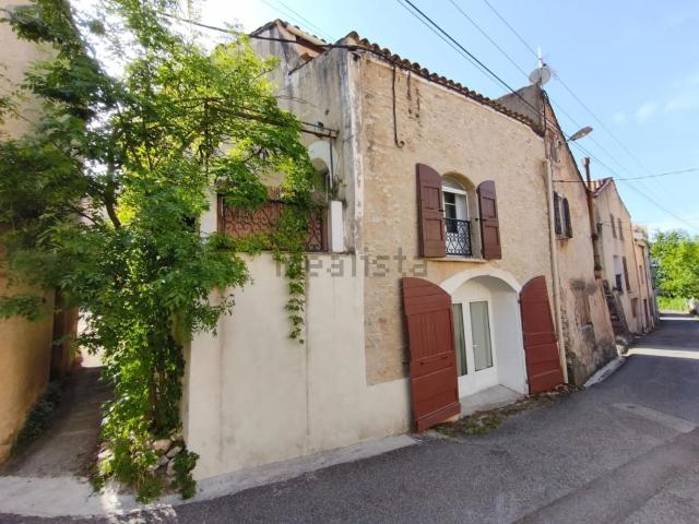 Maison vente à Saint-Étienne-les-Orgues, Alpes-de-Haute-Provence