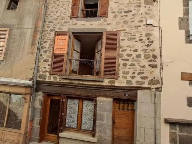 Maison vente à Saint-Flour, Cantal