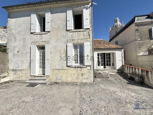 Maison vente à Les Trapes, Saint-Fort-sur-Gironde