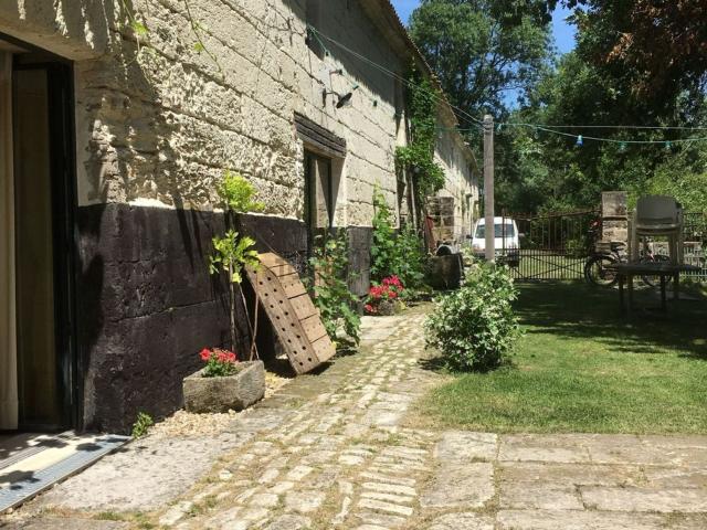 Maison vente à Les Moulins, Saint-Fort-sur-Gironde