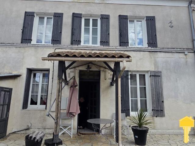 Maison vente à Les Moulins, Saint-Fort-sur-Gironde