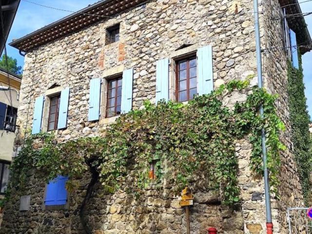 Maison location à Glandoux, Saint-Fortunat-sur-Eyrieux