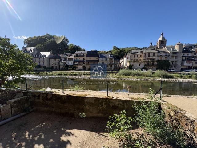 Maison vente à Saint-Geniez-d'Olt, Saint-Geniez d'Olt et d'Aubrac