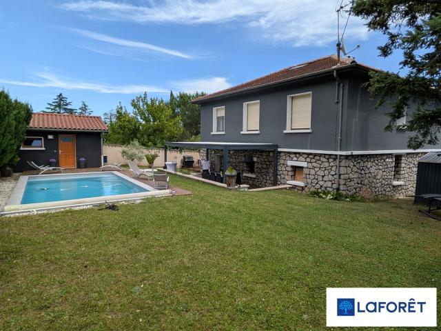 Maison vente à Saint-Genis-Laval, Rhône