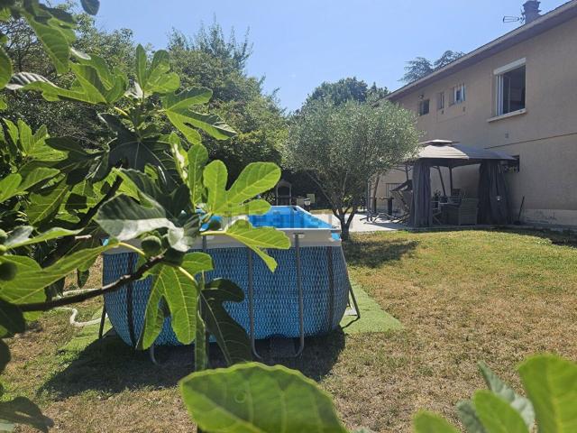 Maison vente à Saint-Genis-Laval, Rhône