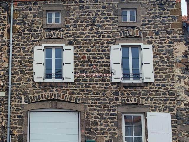 Maison vente à La Salzède, Saint-Georges-d'Aurac