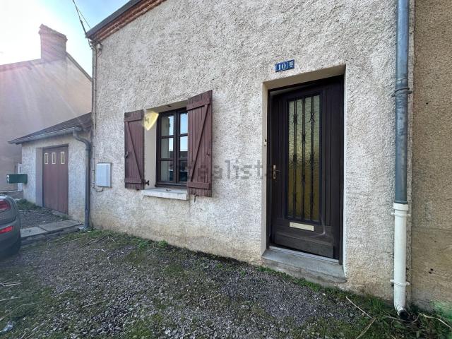 Maison location à Thoiry, Saint-Georges-sur-Arnon