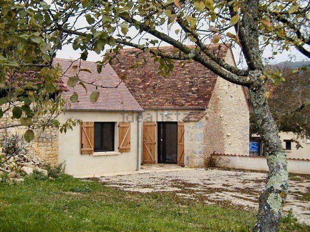 Maison location à Saint-Germain-du-Bel-Air, Lot