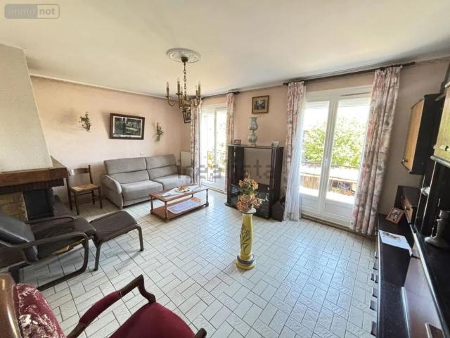 Maison vente à Saint-Germain-du-Puy, Cher