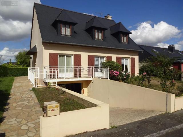 Maison vente à Le Rocher de la Bazillais, Saint-Germain-en-Coglès