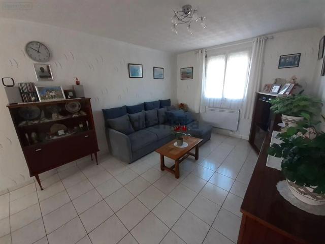 Maison vente à Saint-Gervais-en-Belin, Laigné-Saint-Gervais