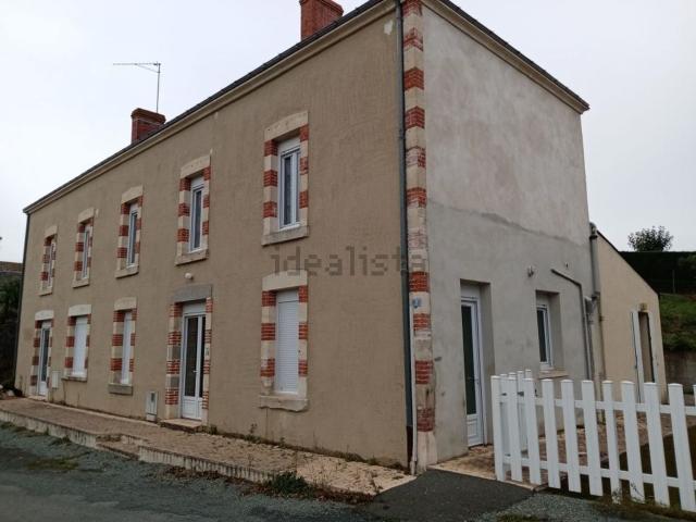 Maison location à Les Douves, Saint-Hilaire-de-Voust