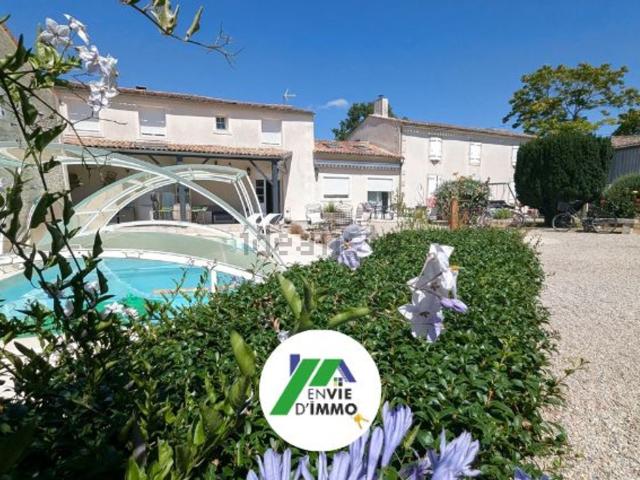 Maison vente à Monfaucon, Saint-Hilaire-la-Palud