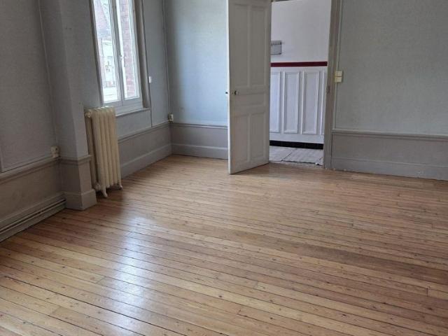 Maison location à Saint-Quentin, Saint-quentin