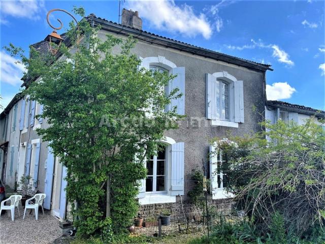 Maison vente à Le Mouyne, Saint-Jean-de-Duras